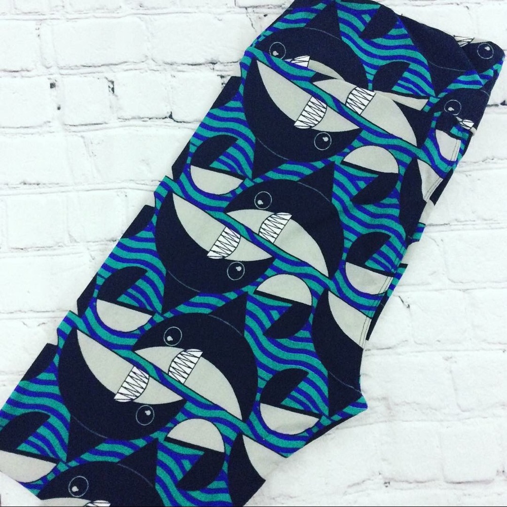 Lularoe Shark Leggings TC
